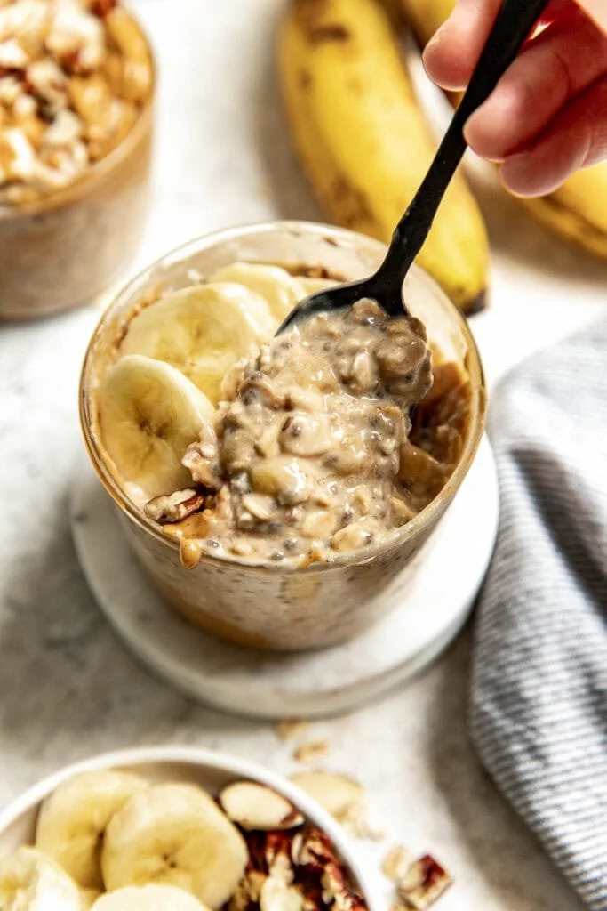 Creamy Caramalised Banana Chia Overnight Oats (DF, GF, Ve)