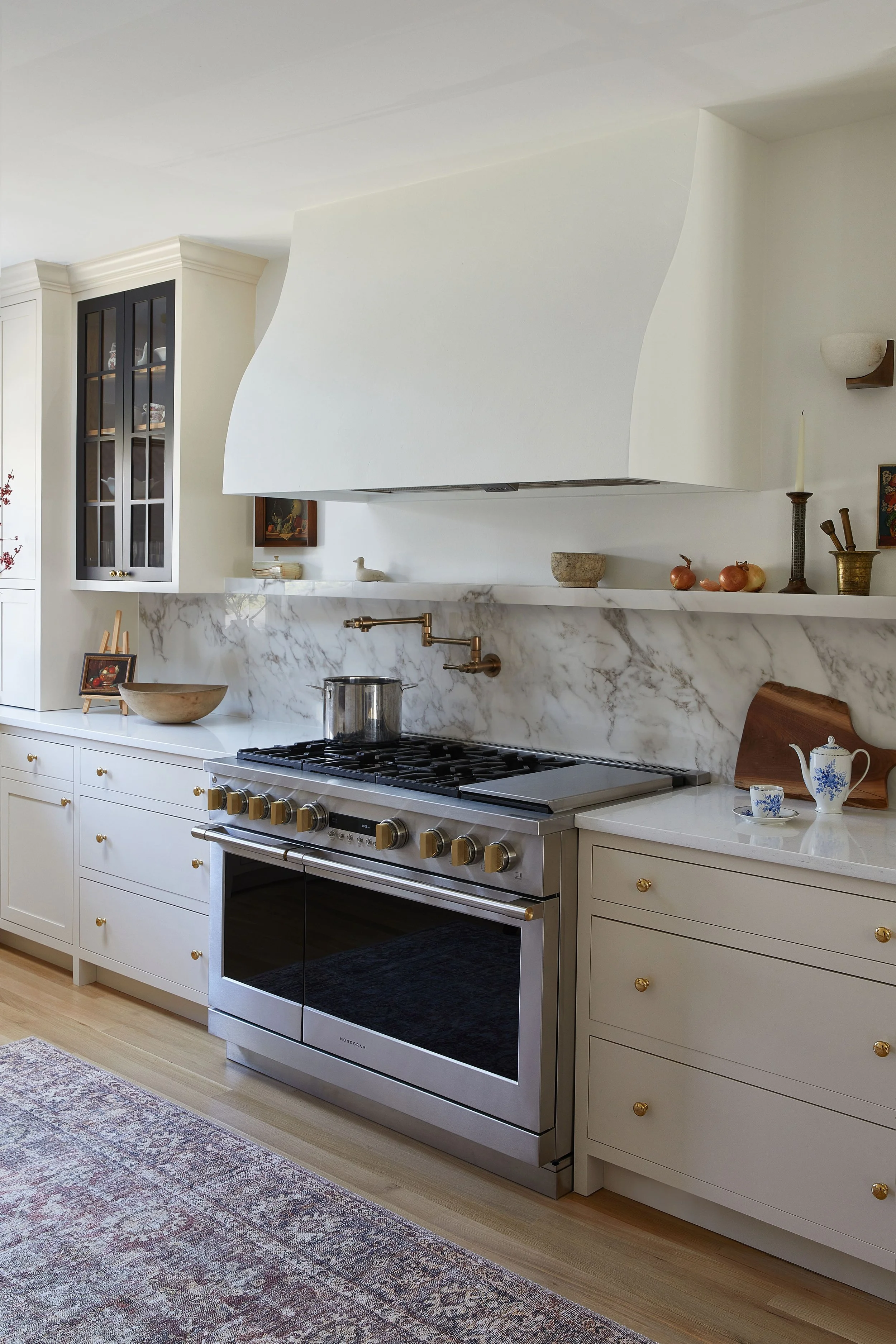 Kitchen by CM Studio Interiors - Chicago Interior Designer