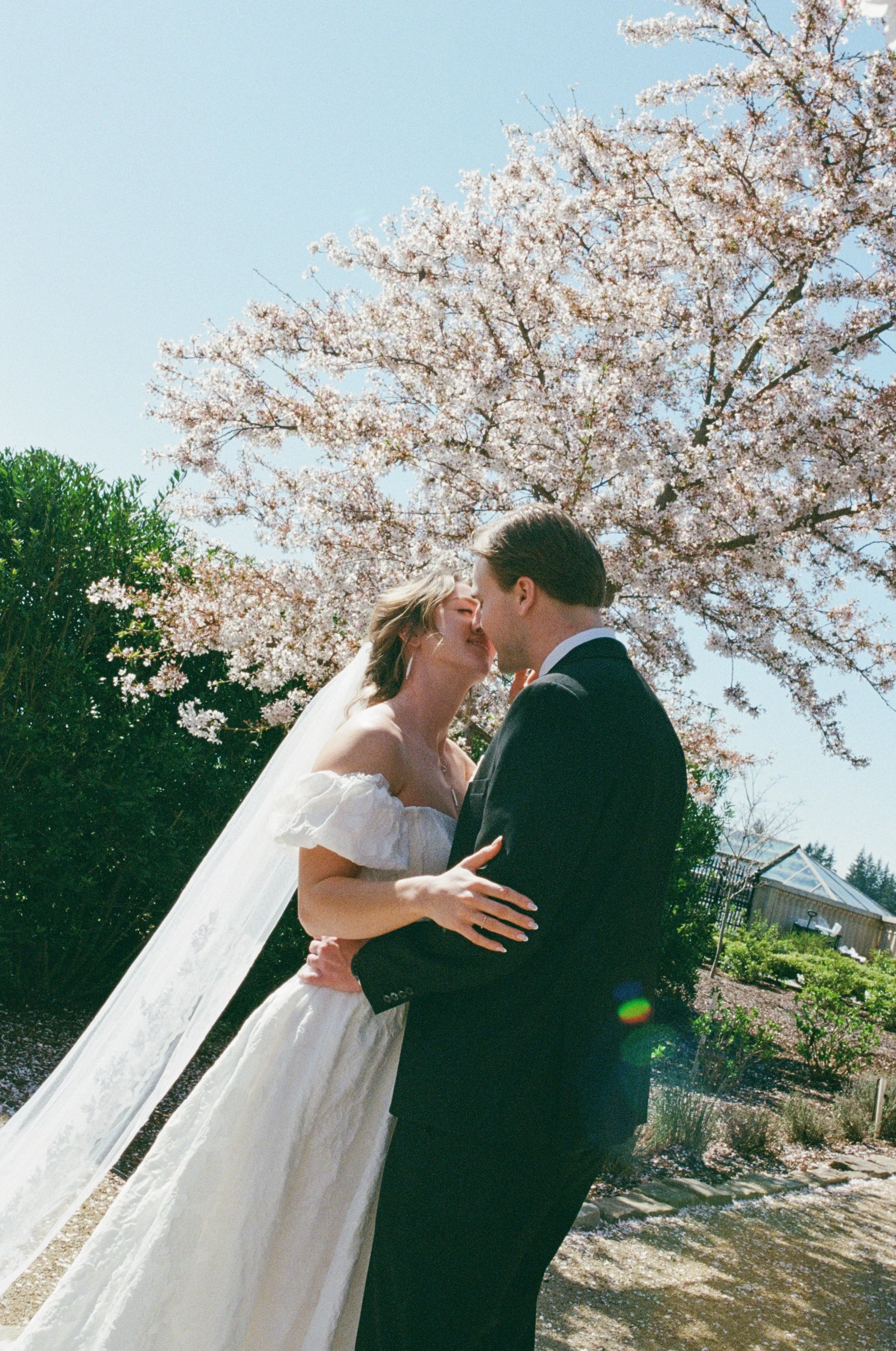 Preferred Wedding Photographers in Portland, Oregon | Recommended by a Wedding Planner