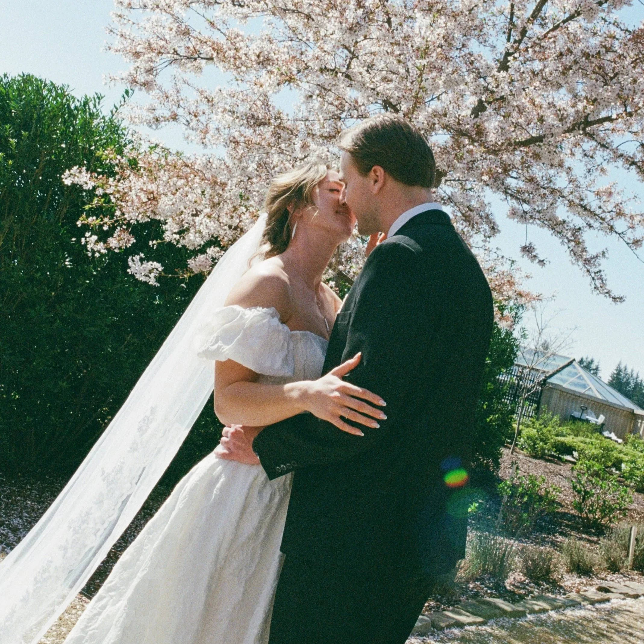 Preferred Wedding Photographers in Portland, Oregon | Recommended by a Wedding Planner