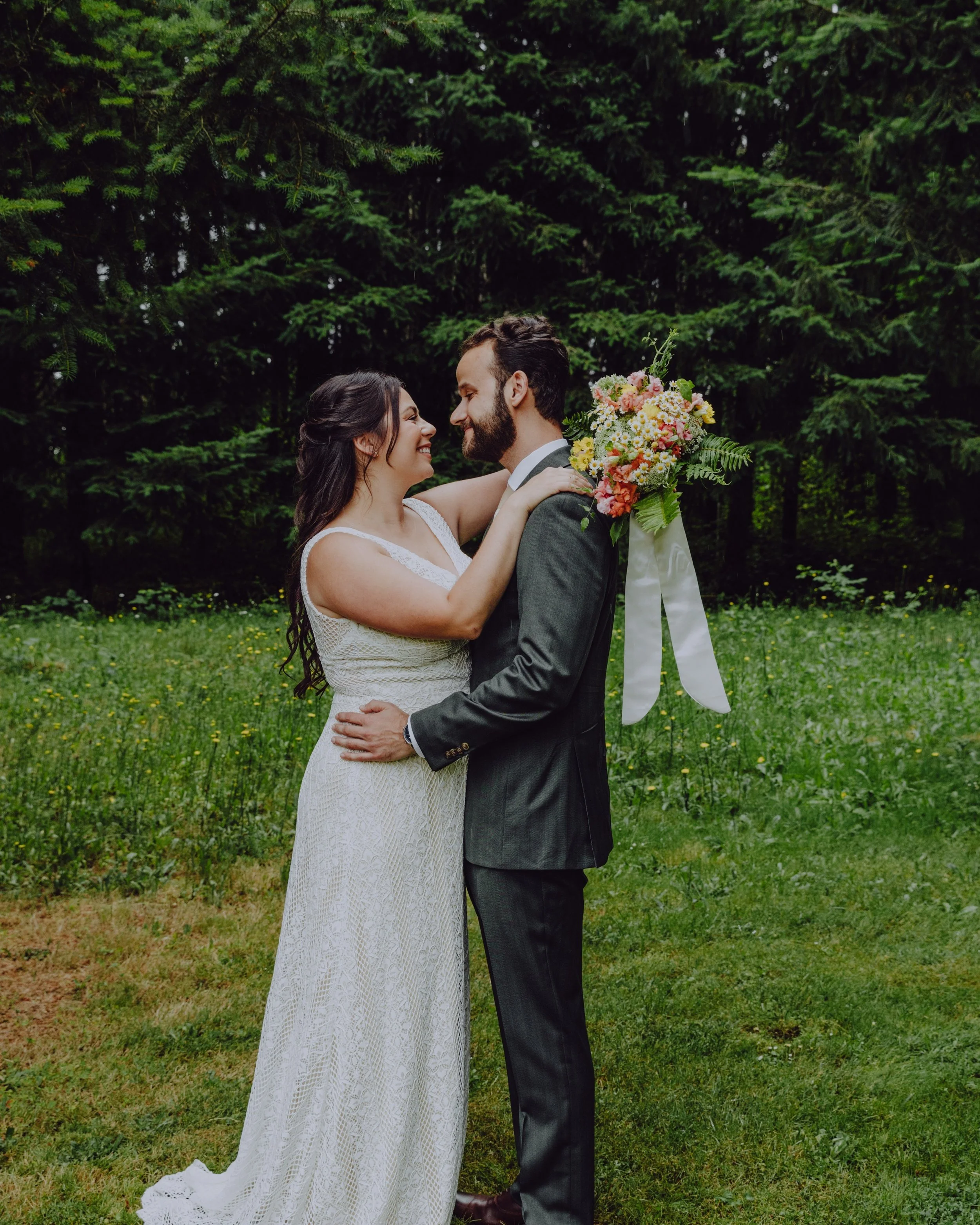 I've been anxiously waiting for these photos so I could post about these two ✨
Not only was it a beautiful day (weather started with a little drizzle but the sun came out in full force<3), but it was the most beautiful celebration. You could cut t