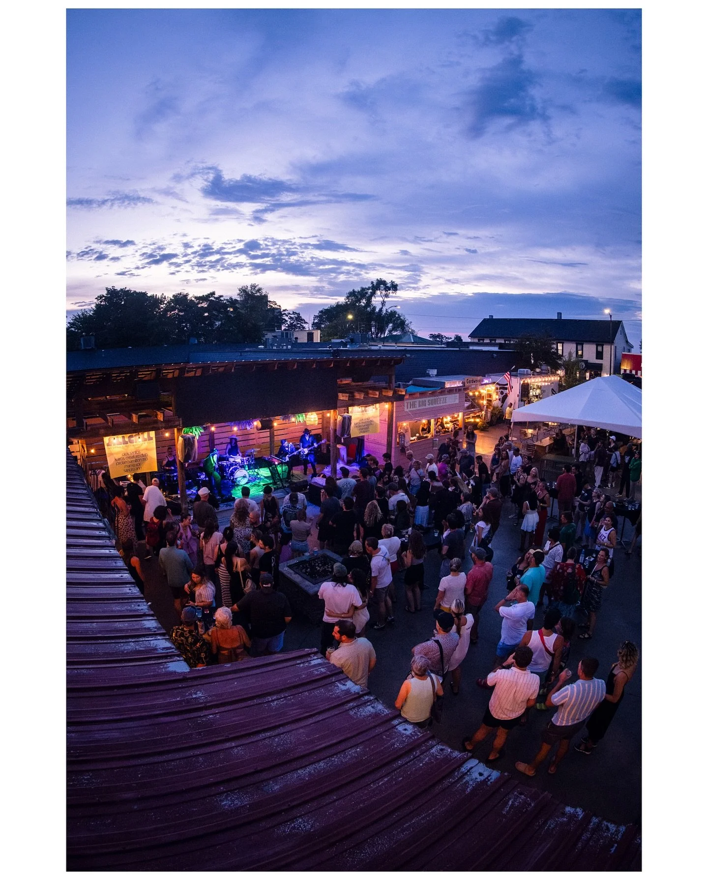 The heat won&rsquo;t quit, and neither will we. Margaritas + food trucks + DJ Fresh Condiments (8&ndash;11). Fleet style &mdash; meet us on the patio.