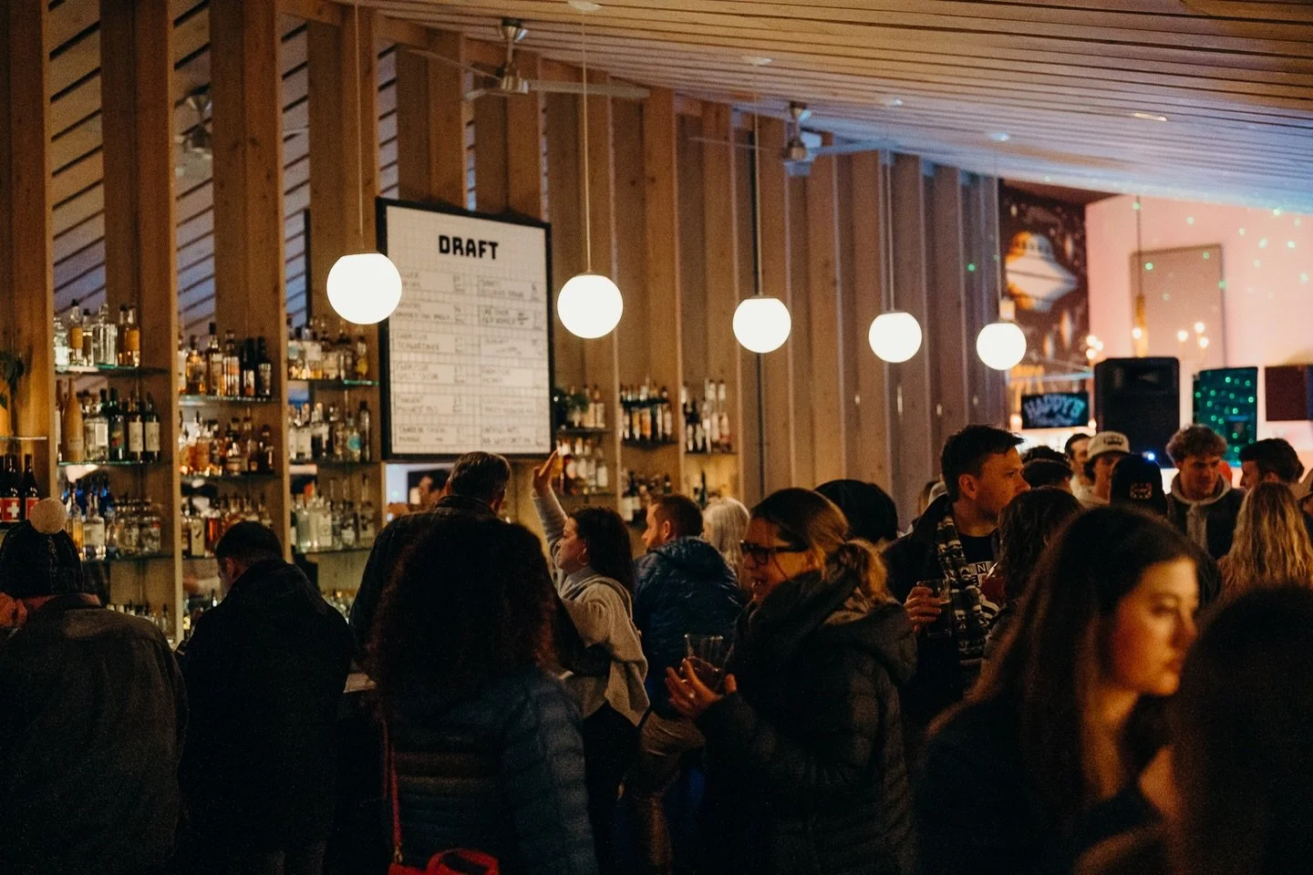 It&rsquo;s the week where time doesn&rsquo;t exist &mdash; but Friday night still does.

Bar opens at 3 
@crocodile_palace at 4