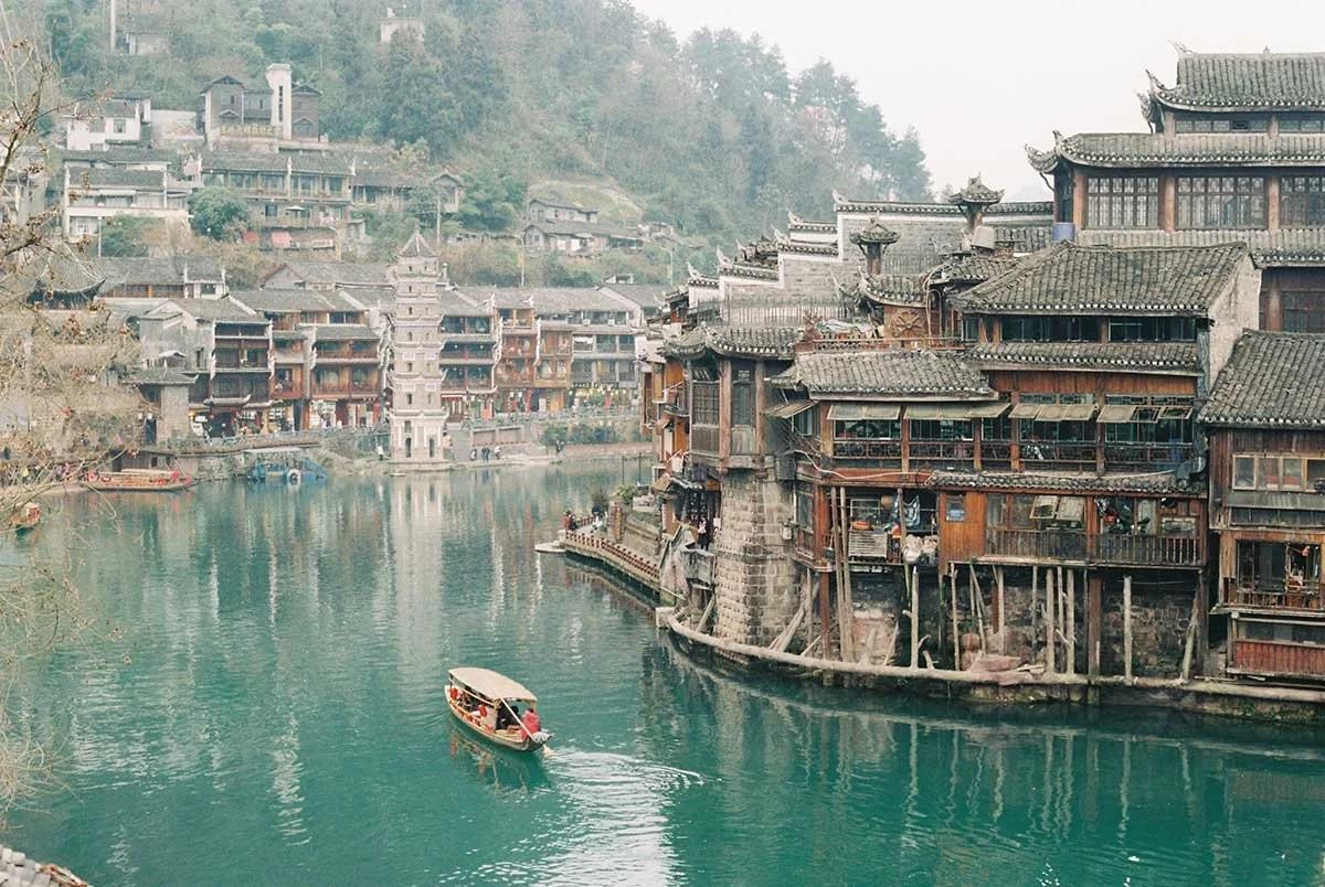 Kitchen Takeover: Guangxi’s Fire Fold 