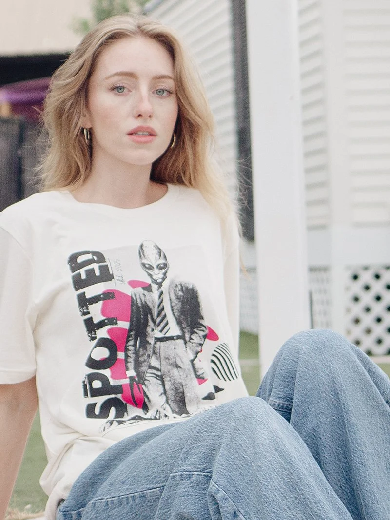 We knew it, aliens do exist. Spread the word in this short-sleeve tee.
