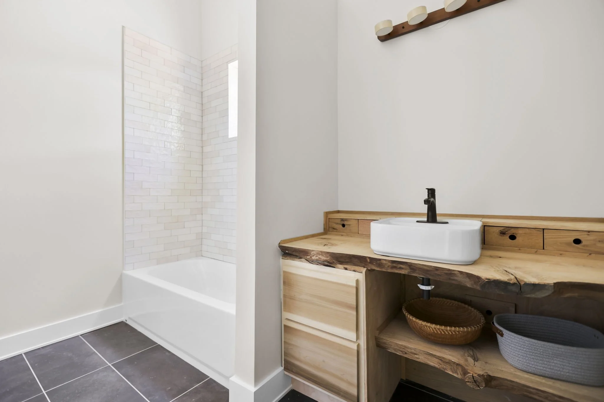 24-web-or-mls-24.jpg