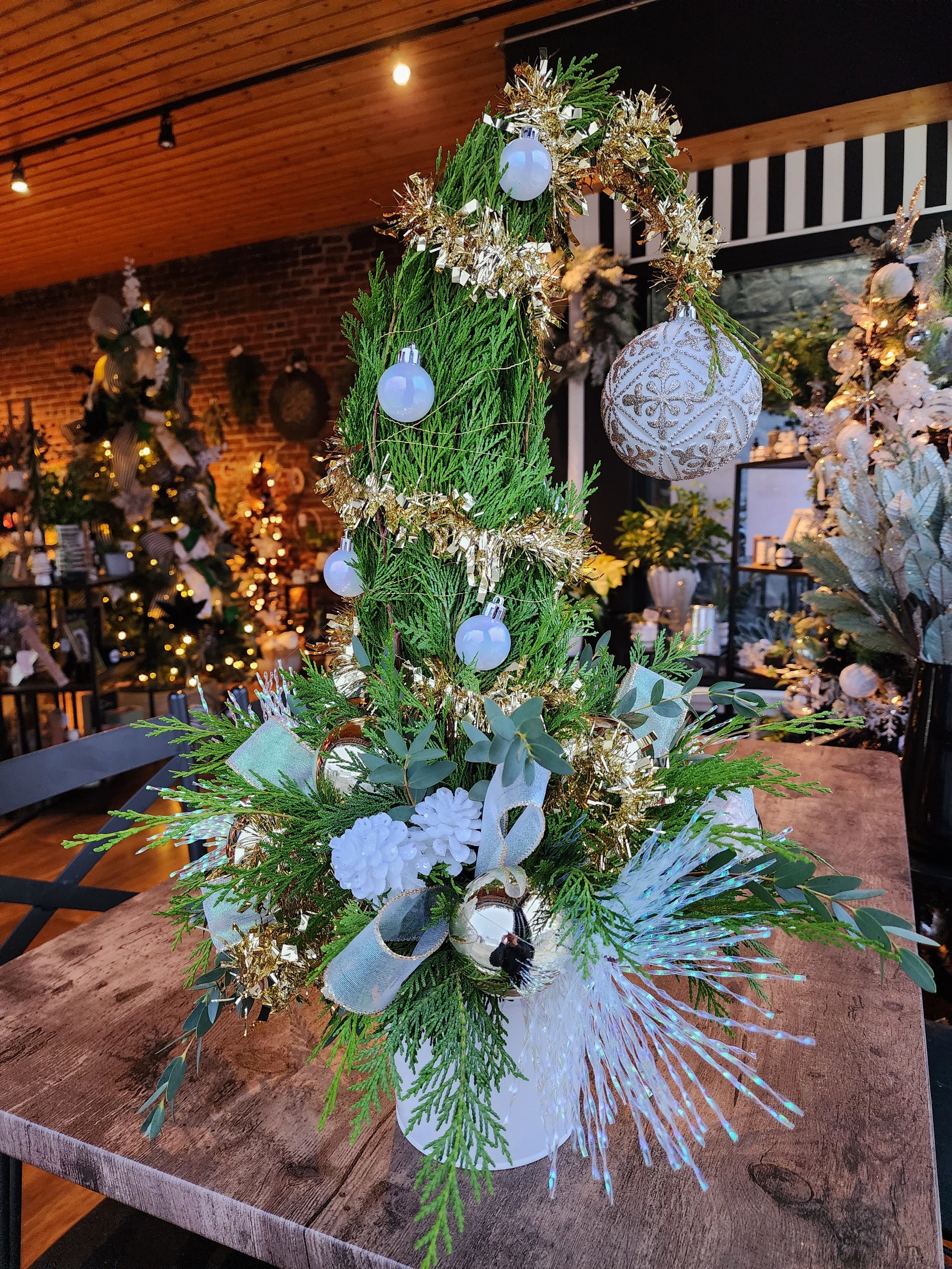 Grinch Tree - Large Deluxe