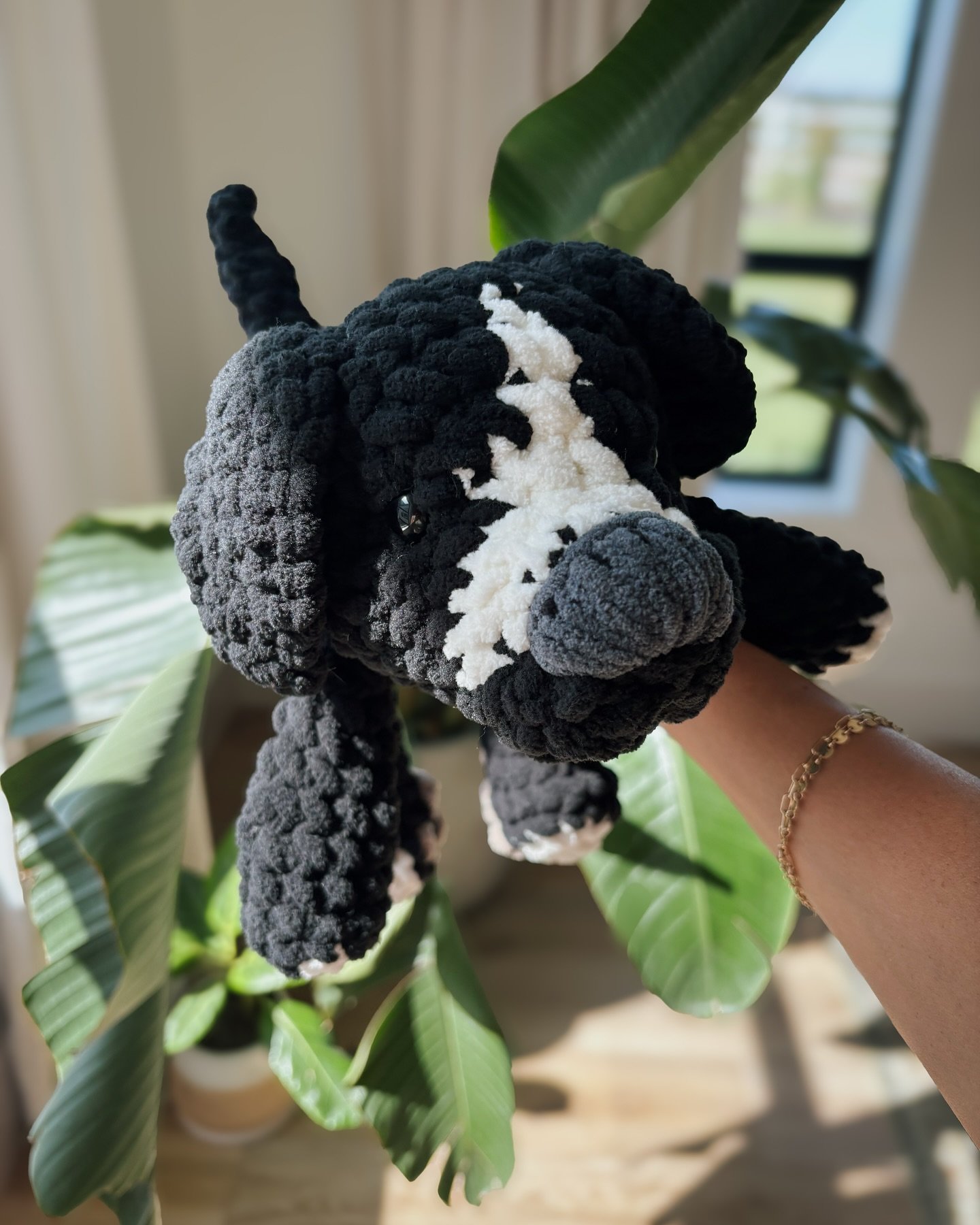swipe to see the goodest model ➡️➡️➡️🥹

Each handmade, crochet item is made to capture special details of your furry family member. It&rsquo;s the ultimate personalized gift or a special way to remember a beloved companion. Ready to turn your pet in
