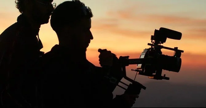 o mais bonito &eacute; sempre o mais desafiador. Esse ser foi com certeza um desses. 5 dias com aventuras que eu jamais imaginaria viver. Obrigado @bravofilmcompany e todos os envolvidos. Foi arduamente divertido fazer isso aqui. Em breve um document
