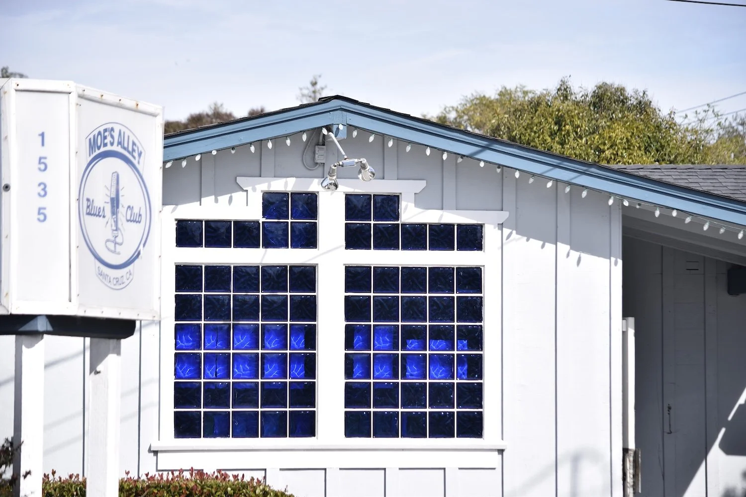 #1520 Commercial Way DSC0944.JPG