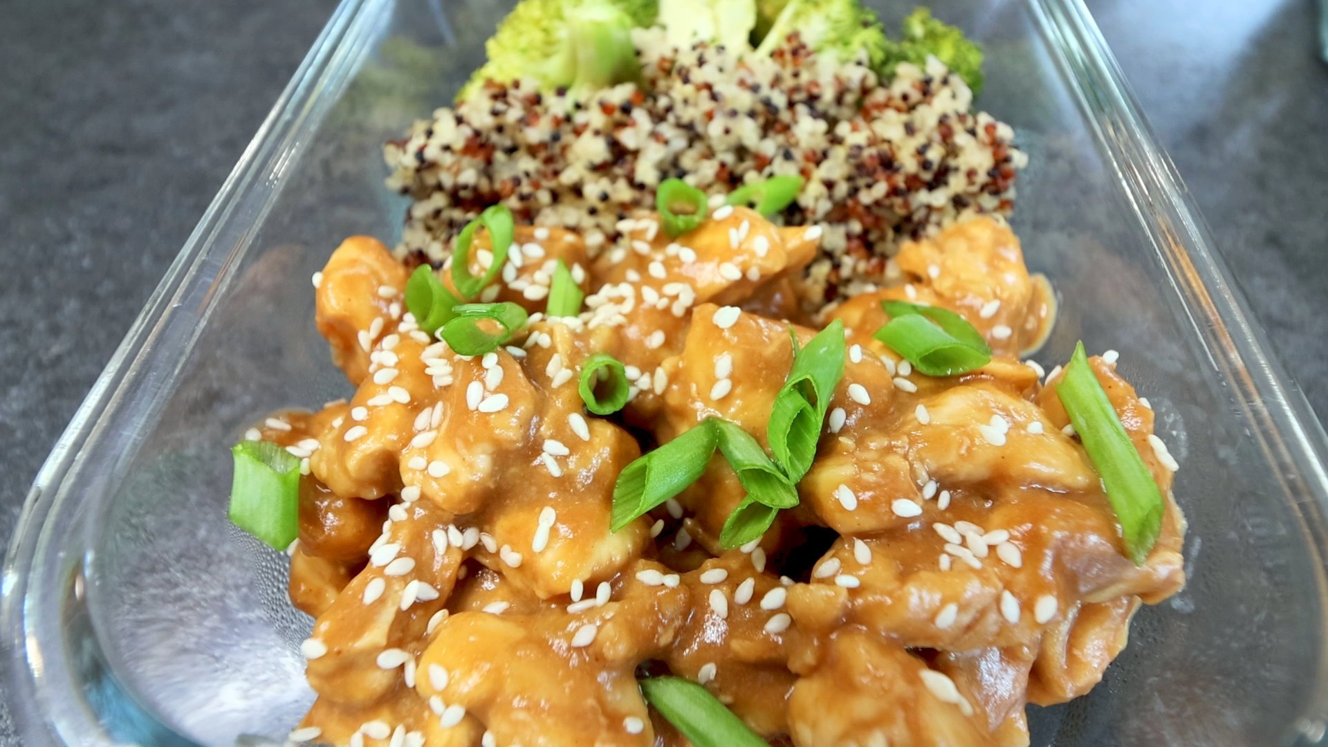 Lightened Up Peanut Butter Chicken 🥜🍗