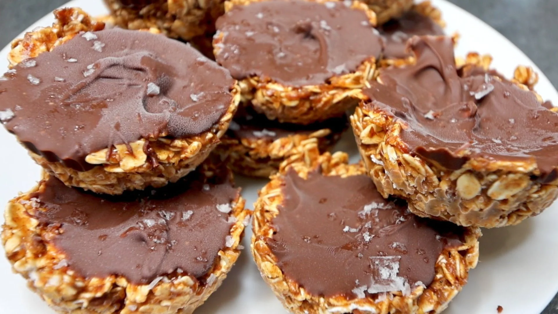 EASY No-Bake Chocolate Peanut Butter Oat Cups🍫🥜🥣😋