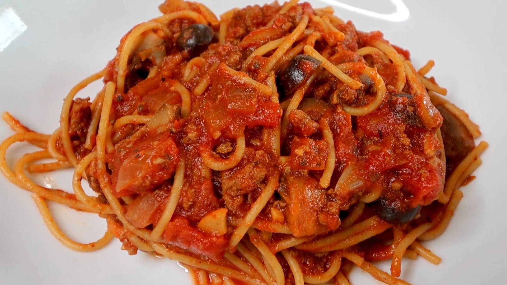 EASY Homemade Spaghetti with Meat Sauce Recipe🍝