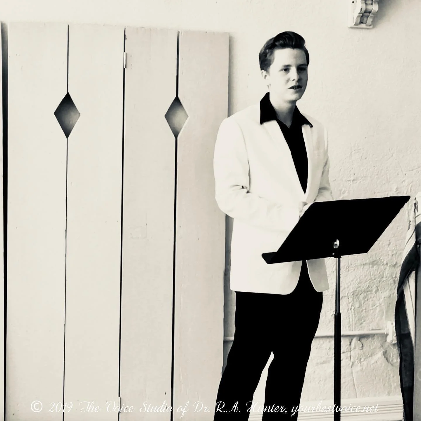 Getting his Elvis on. #singing #learntosing #elvis #oklahomamusic