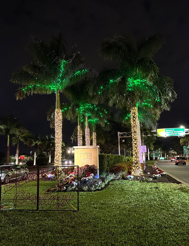 Sarasota Christmas Lighting - Sarasota Lighting experts - Restaurant Lighting, Airport lighting