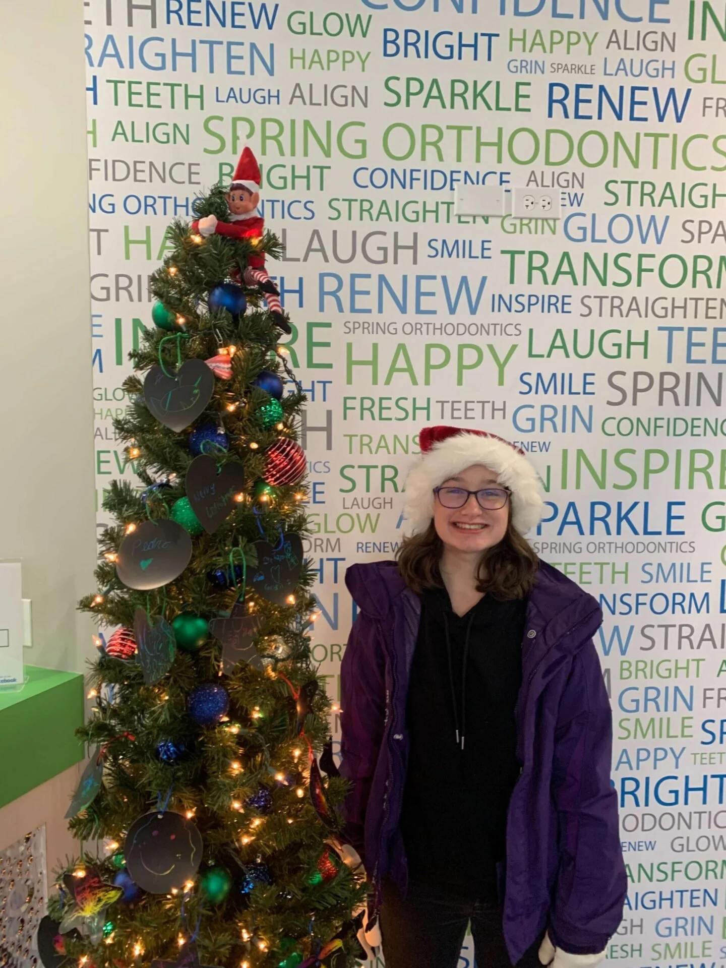 Emme got an early Christmas present today! It was time to remove her appliance. That’s something to smile about!