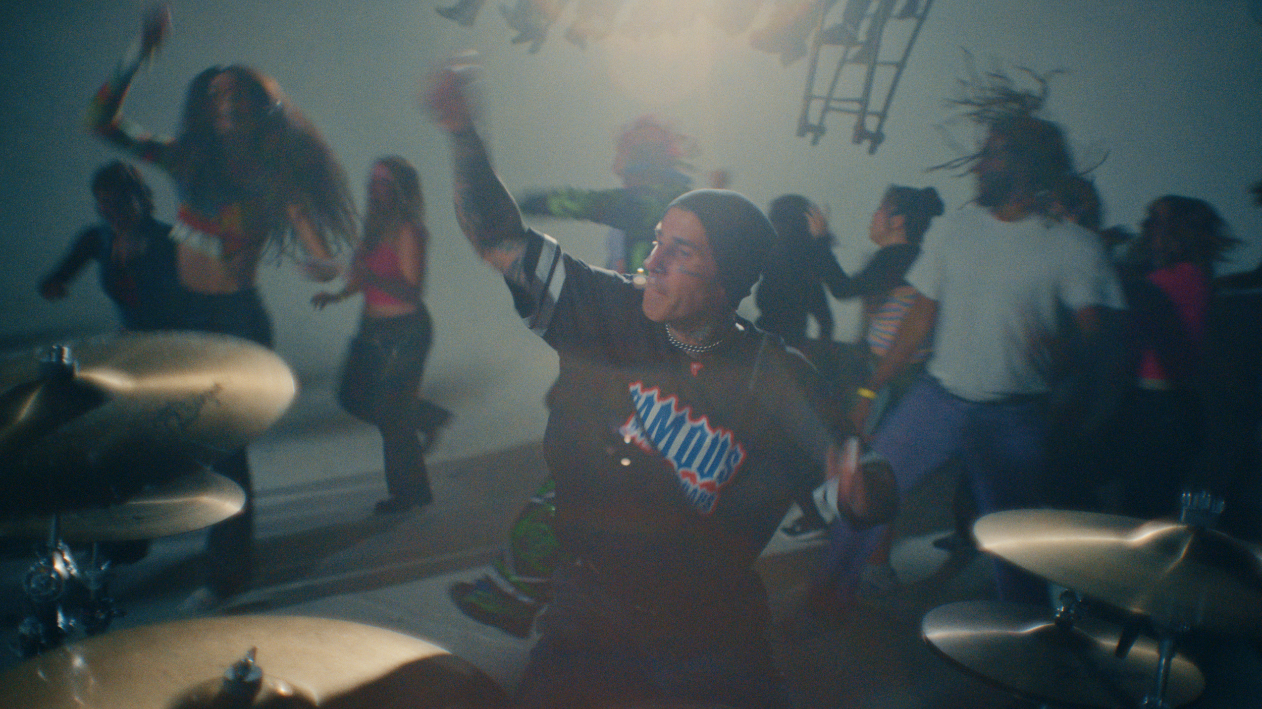 Bender feat. Travis Barker