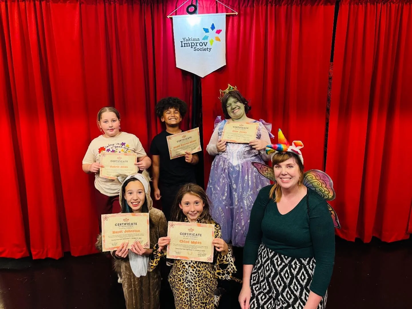 🎭 Congratulations to Our Improv Stars! 🎭
A huge congratulations to our amazing elementary and middle school improv groups for completing eight weeks of improv classes! Over the past two months, you&rsquo;ve brought creativity, quick thinking, teamw