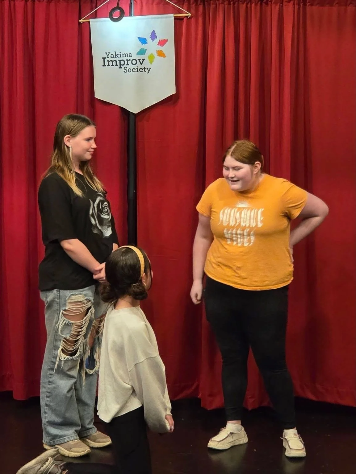 Here are a few pictures from our Middle School Improv Show! ✨#improv #theatre #drama #games #classes