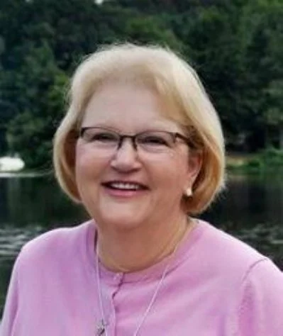 Peggy Burke.jpg