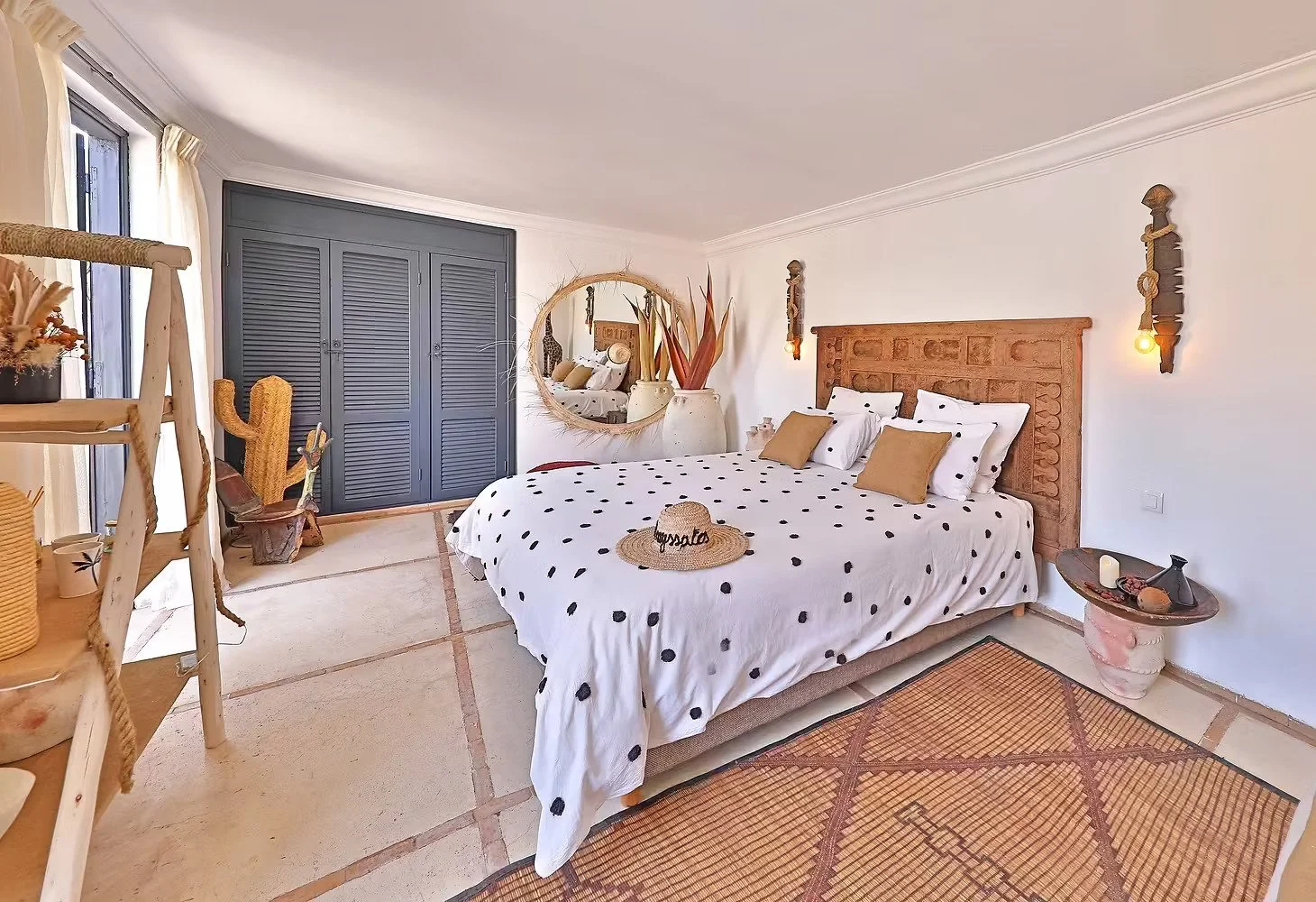 marrakech-luxury-hotel-room-agafay.jpg