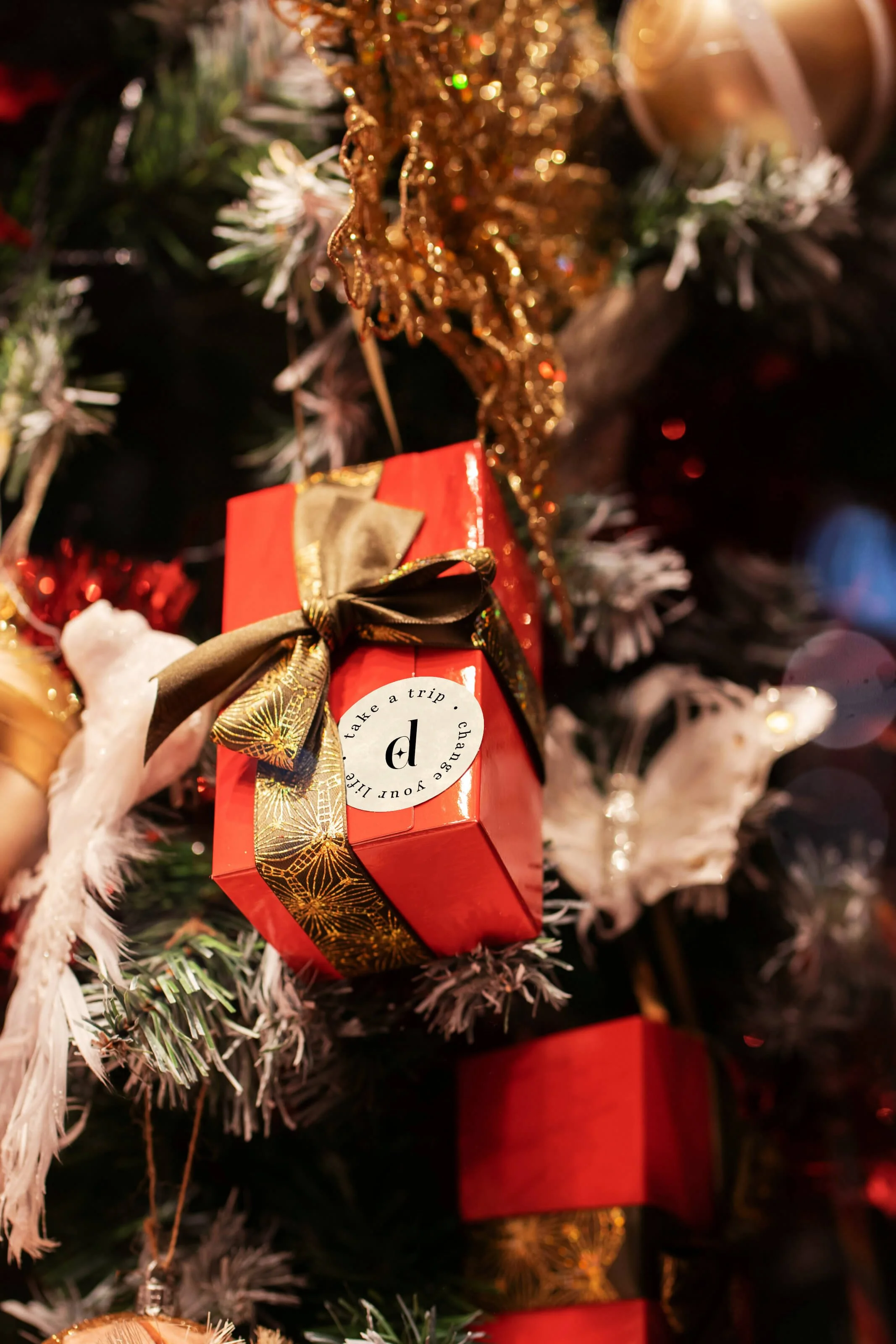Christmas travel gift card for a women’s retreat or private getaway in Europe