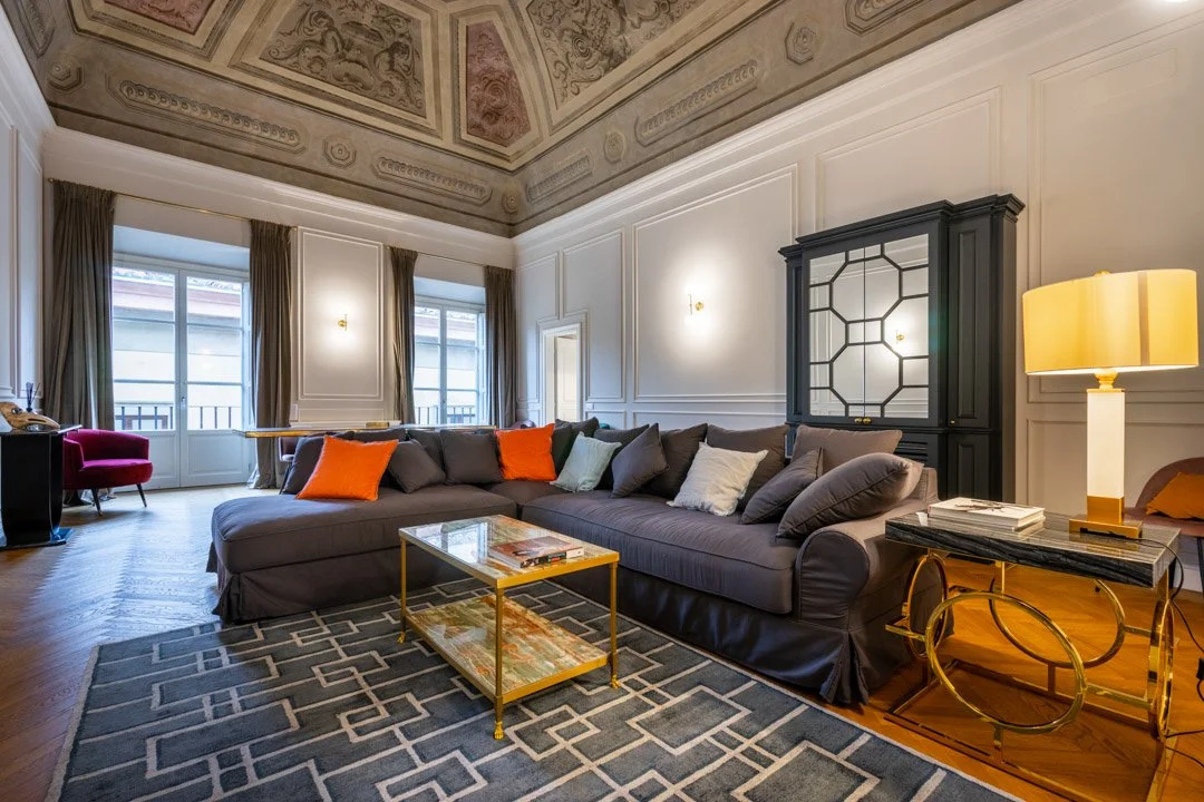 palazzo-pazzi-albizi-livingroom.jpg