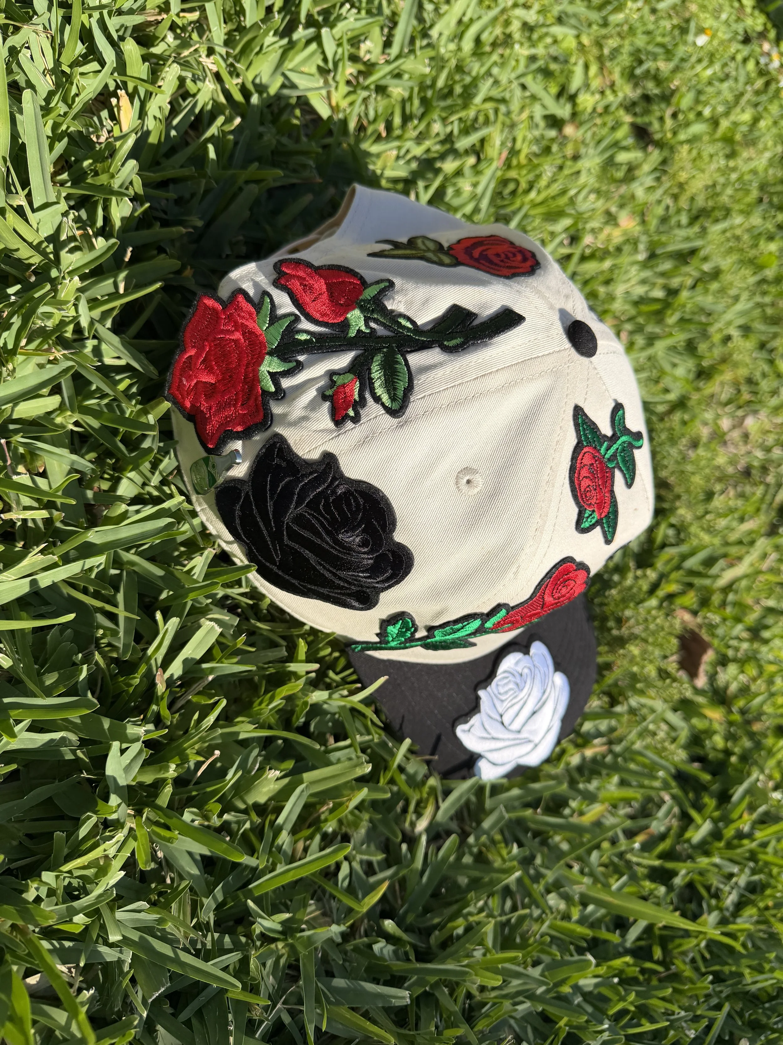 DAY DREAMERS CLUB ROSE SNAPBACK - $PIFFÉ