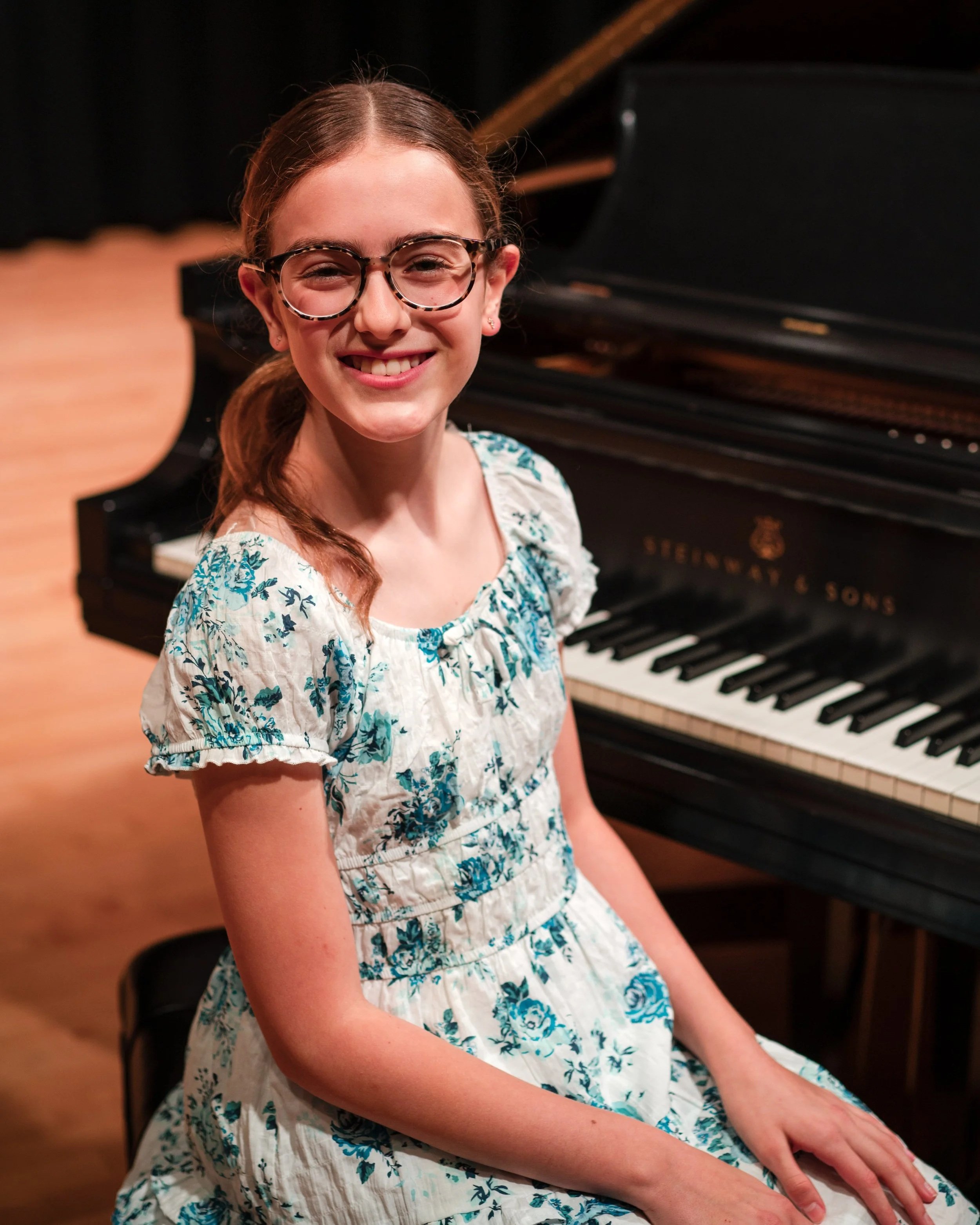 What Piano Should I Buy for My Child? A Parent Guide to Keyboards, Digital Pianos, and Acoustic Pianos