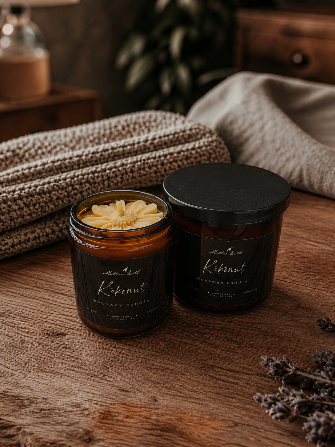 Organic Beeswax Blend Candle- Kōkōnut