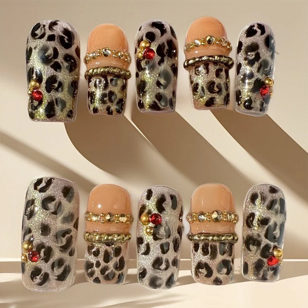 Leopard Luxe (medium)