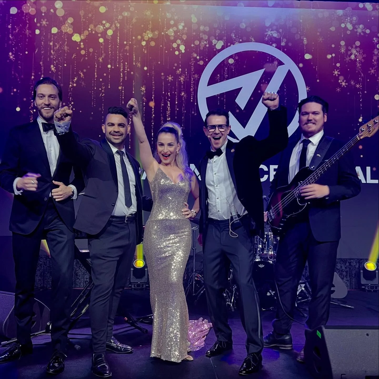 Turning it up for Abundance Global! 
Luxe entertainment, elite musicians, and a dance floor that didn&rsquo;t quit. ✨🎶