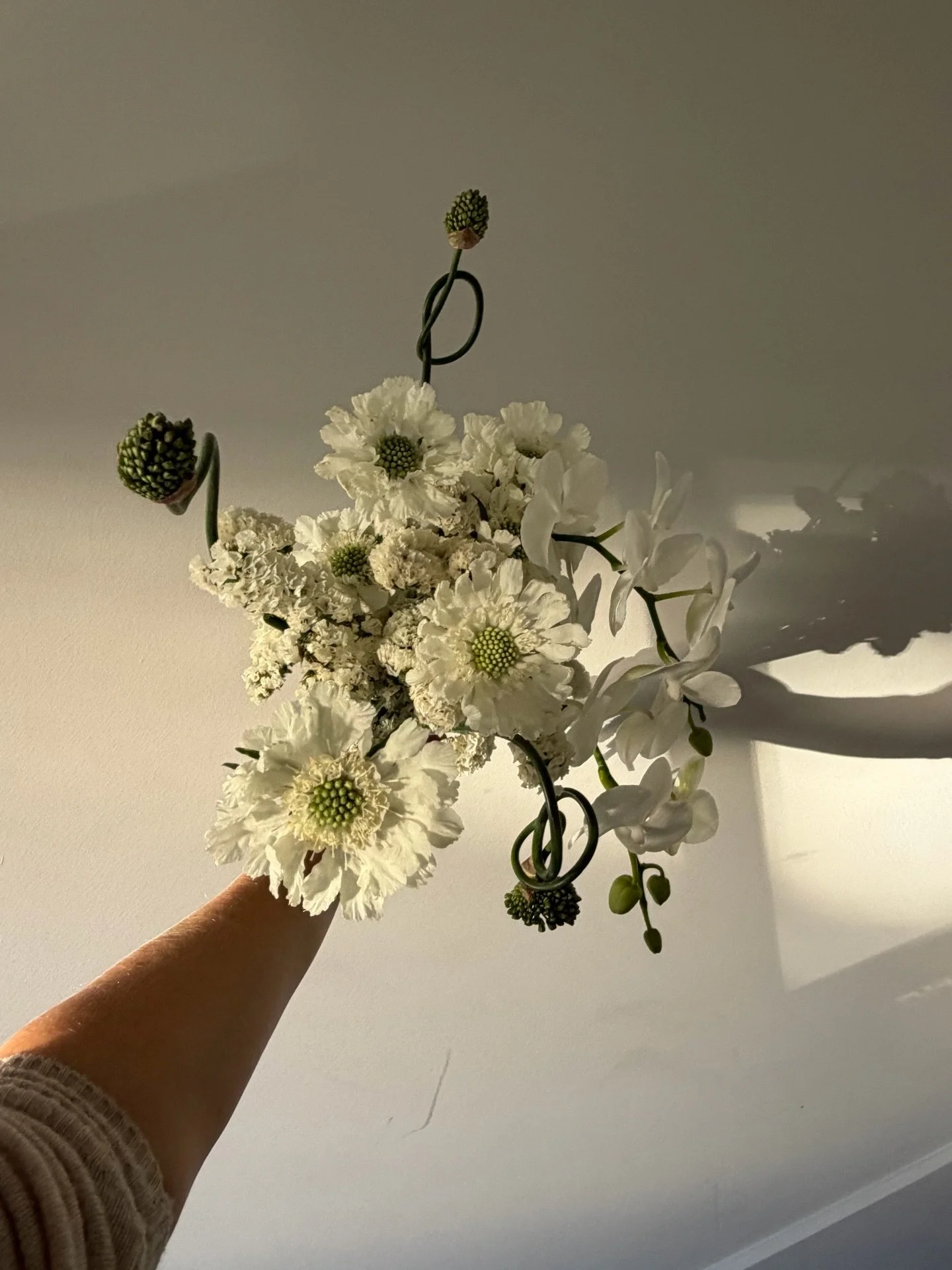 Bouquet for Hannah ✨
.
.
.
.
#brisbaneflorist #bridalbouquets #whiteandgreenwedding