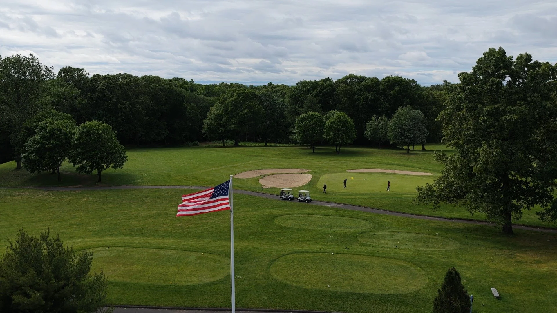 Topstone Golf Course from the top

There&rsquo;s something about seeing a course from the air that gives you a whole new appreciation for the layout.

The fairways, tree lines, elevation changes, and greens tucked between bunkers all hit different fr