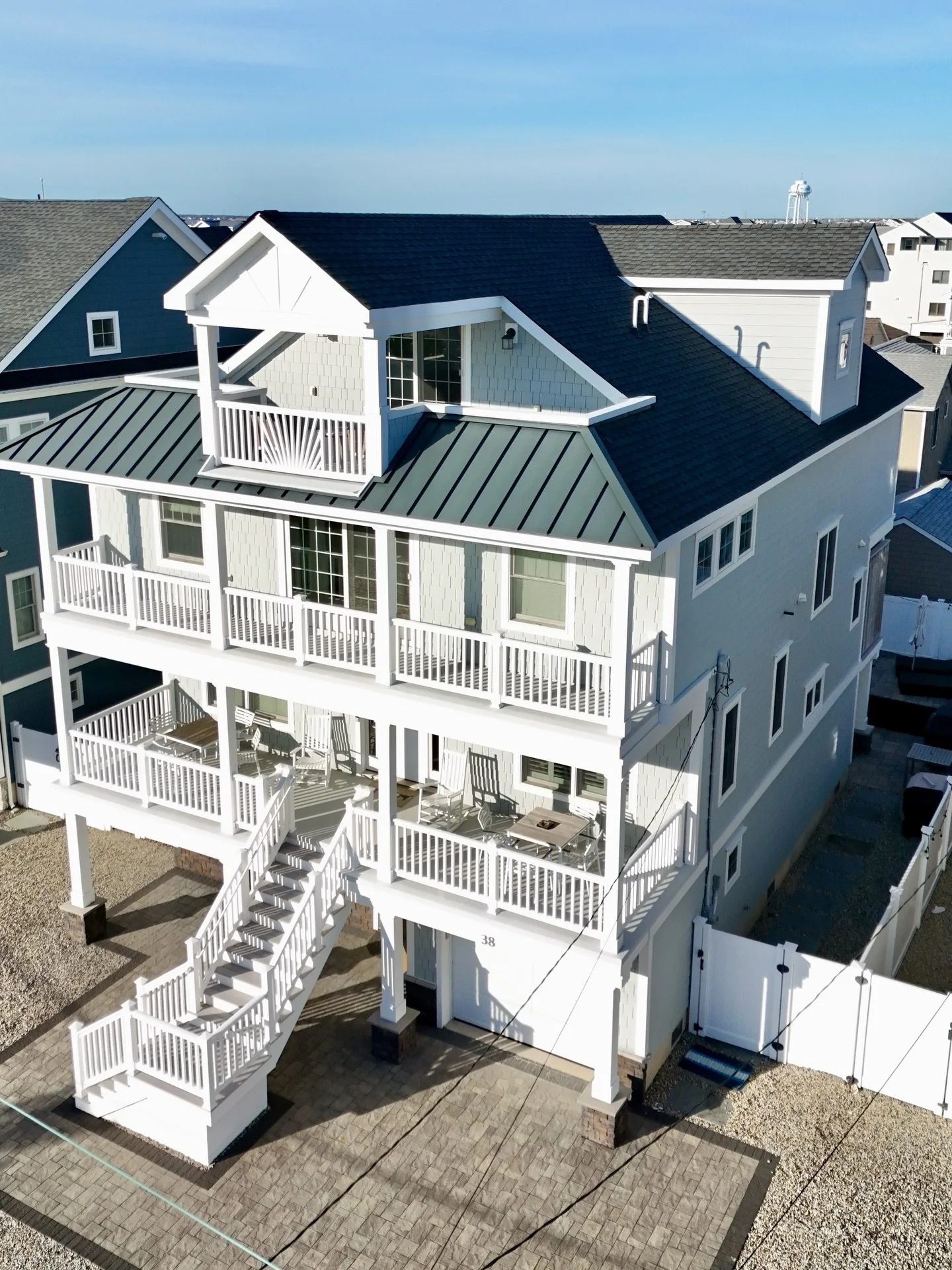 Another Seaside Park home brought to life with @jameshardie siding, @gafroofing shingles, and metal roofing.

#seasidepark #exteriorrenovation #njshore #beachhome #coastalliving