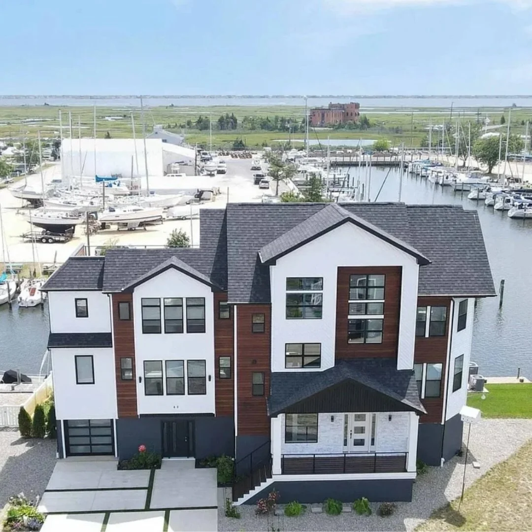 Dreaming of summer days and backyards like this? You too can have custom patios, pergolas, and low-maintenance turf.

Spring/summer projects are filling up&hellip;.now&rsquo;s the time to lock-in your backyard upgrade☀️🏠

#backyard #patioupgrade #sh