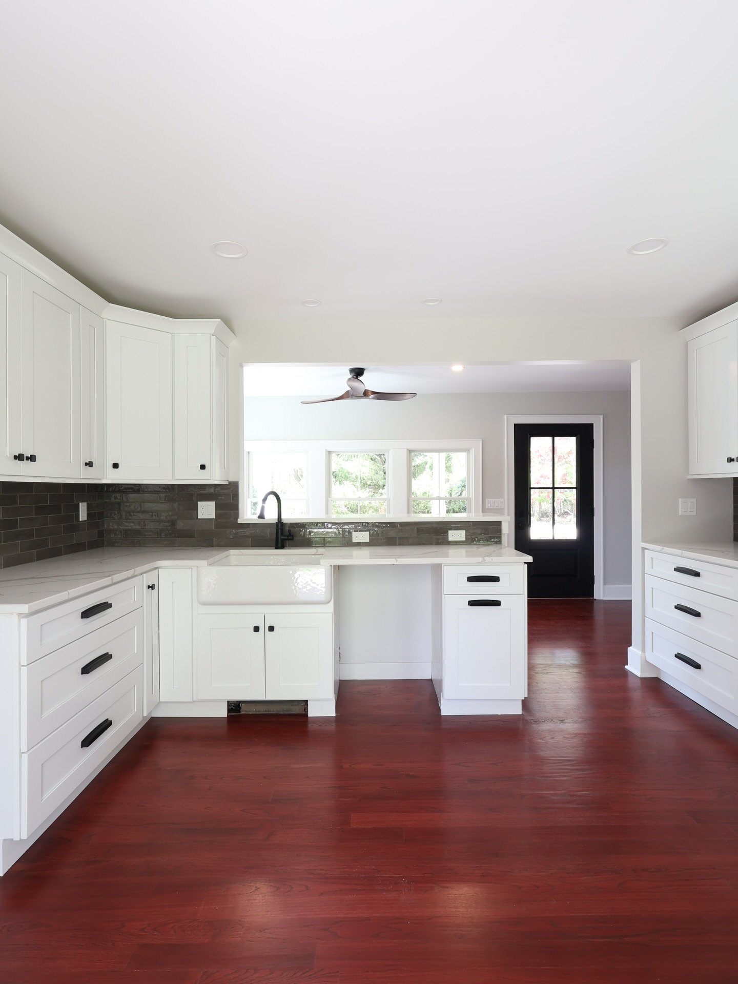 From popcorn ceilings to smooth finishes - a full interior renovation by Coastal.

#interiorrenovation #beforeandafter #oceannj