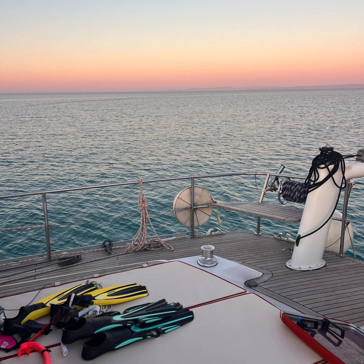 How every day should end [in my opinion]&hellip;

a day filled with serenity of freedom on a remote anchorage with no-one else around. Wake with the sunrise. Down with the sunset. Sun kissed skin. Snorkeling and swims. Turquoise crystal clear waters.