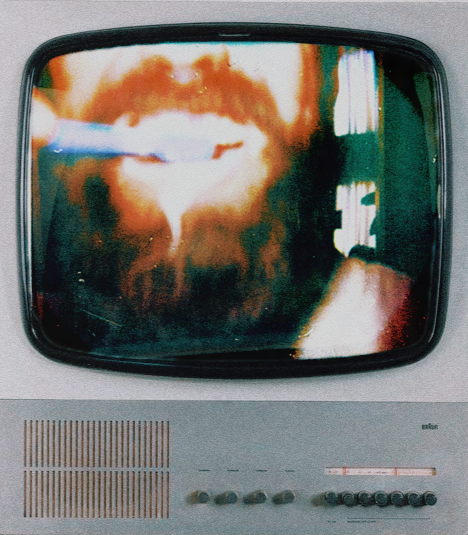 TEETH BRUSHING PHOTO ON A TV