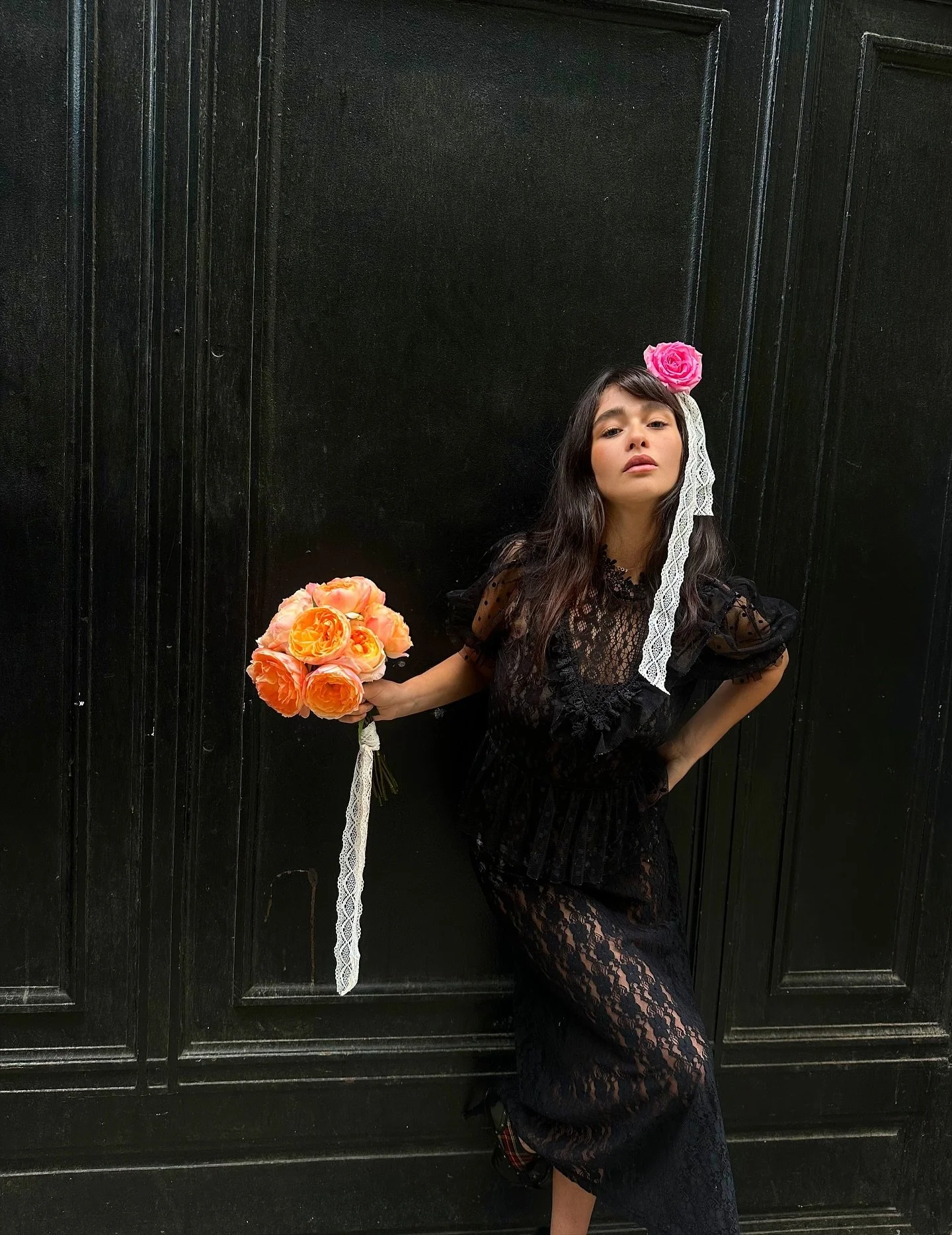 A classic, vintage, pav&eacute; bouquet for Malina~👛