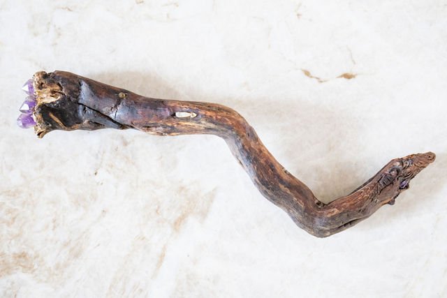 flame-of-the-violet-dragon-wand.jpg
