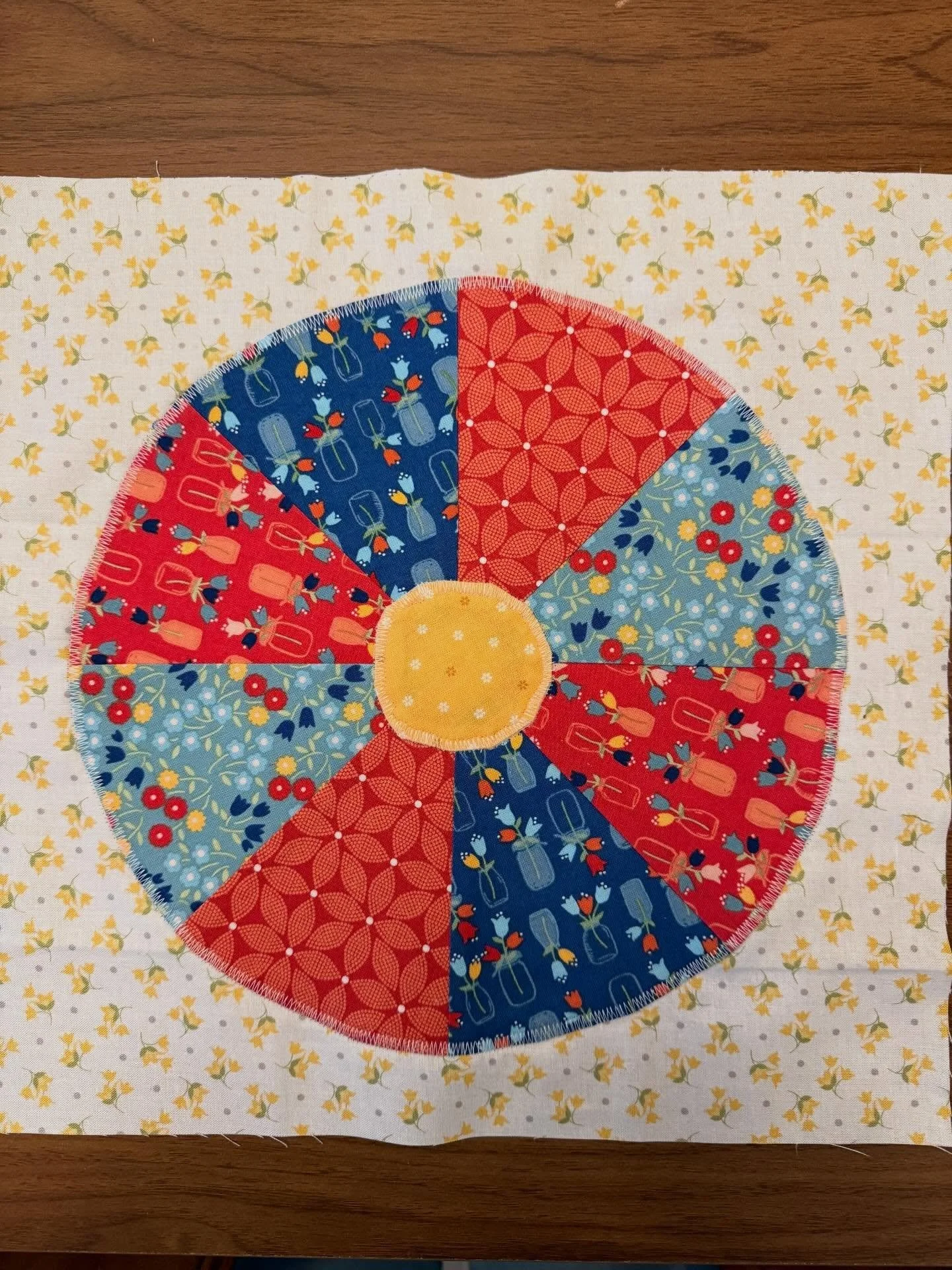 We will be making a wagon wheel block at the block of the month class this Monday, May 6 from 6-8 pm @local_republicmarket Click the link in the bio to register to join us