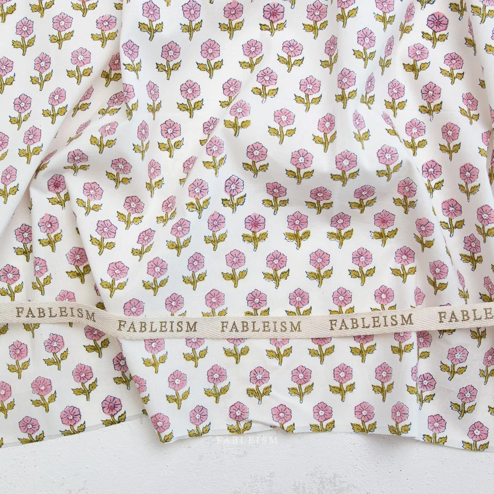 bpct-10-fwg-pink-flowerling-indian-block-prints-cottage-by-fableism-3.jpg