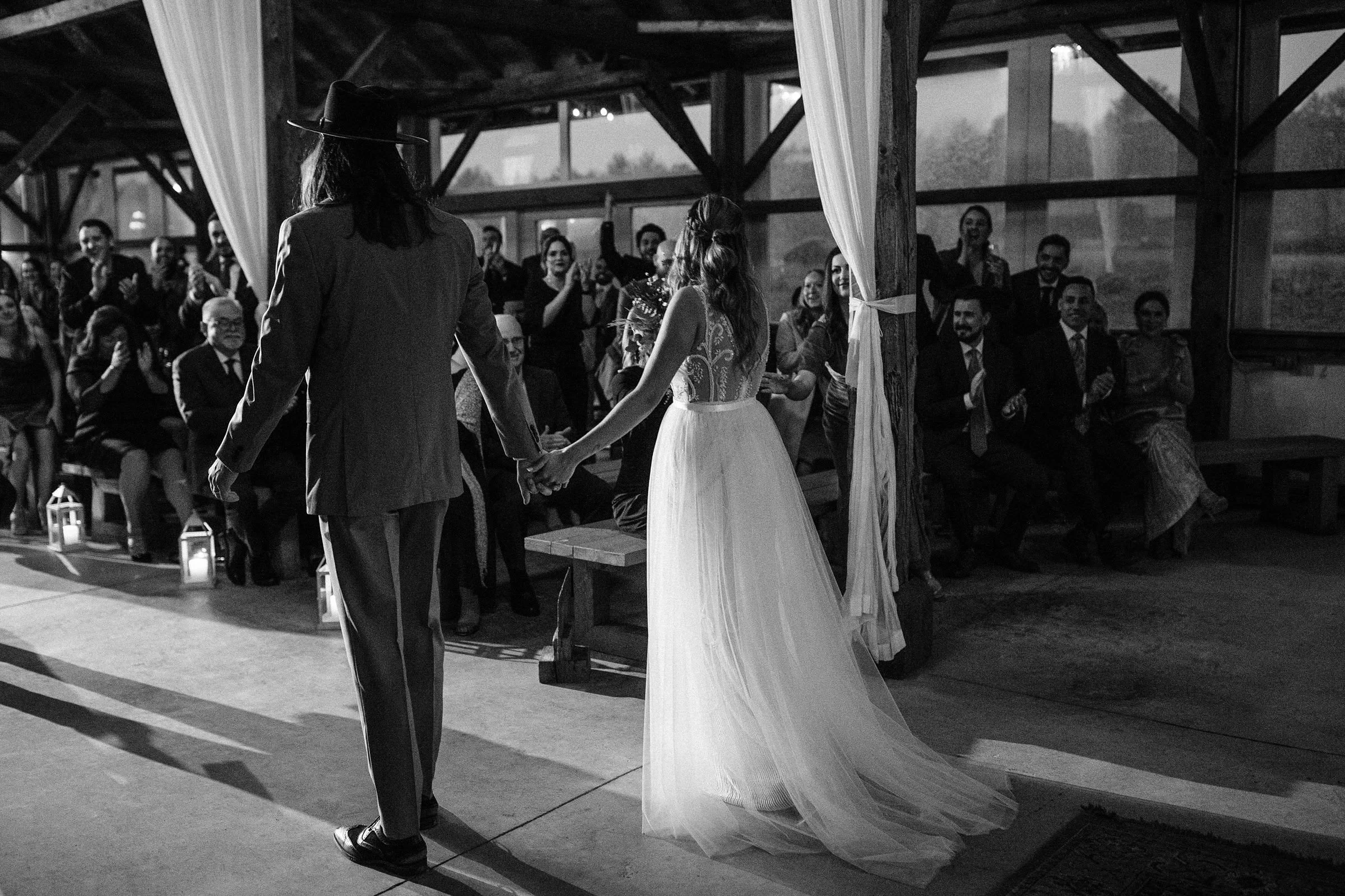 Haydenville wedding photography -  barn wedding55.jpg