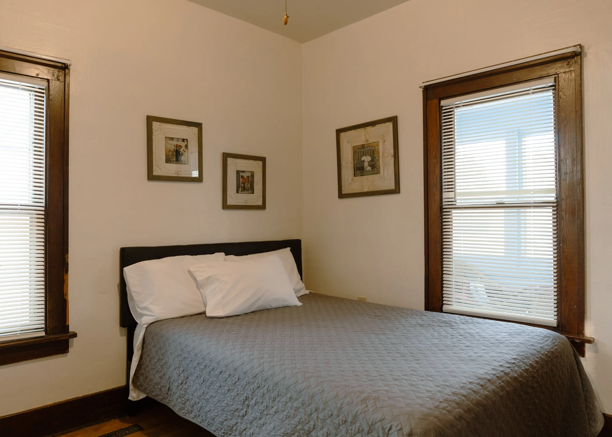 Red Roof Bedroom B5.jpg
