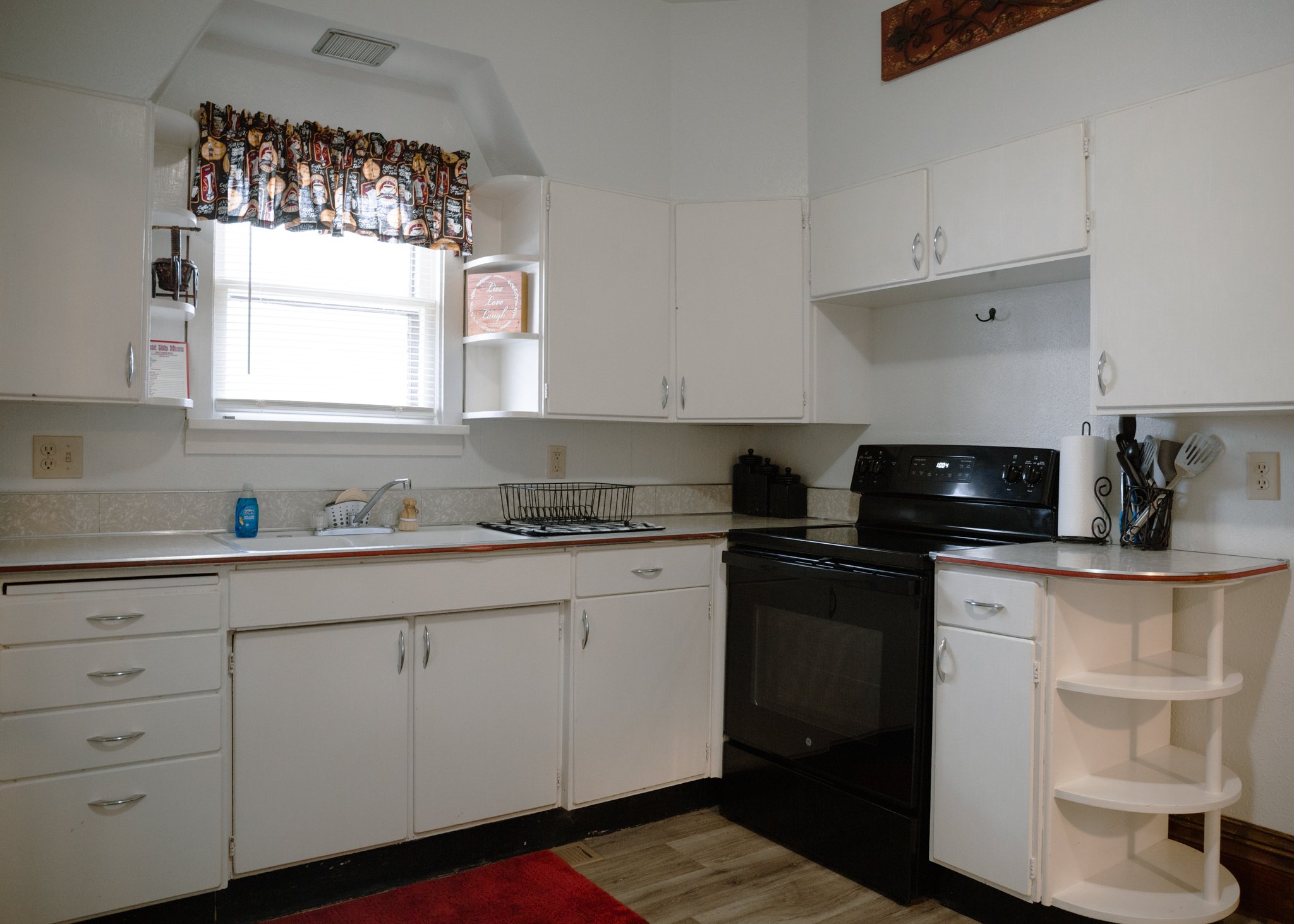 Oahe Kitchen1.jpg