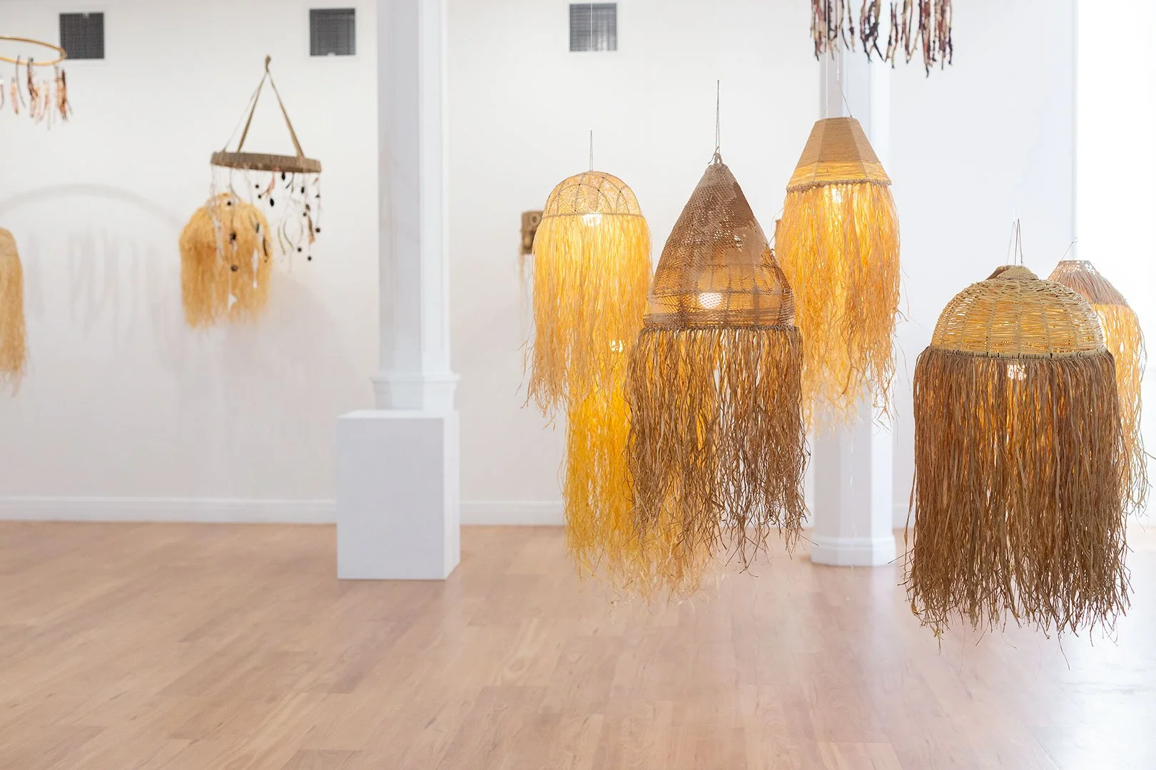 Gamil-array-Thuuraay Light, Mona Fernando, 24 July–5 September