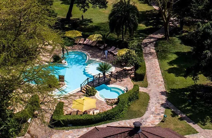 sarova-mara02.jpg