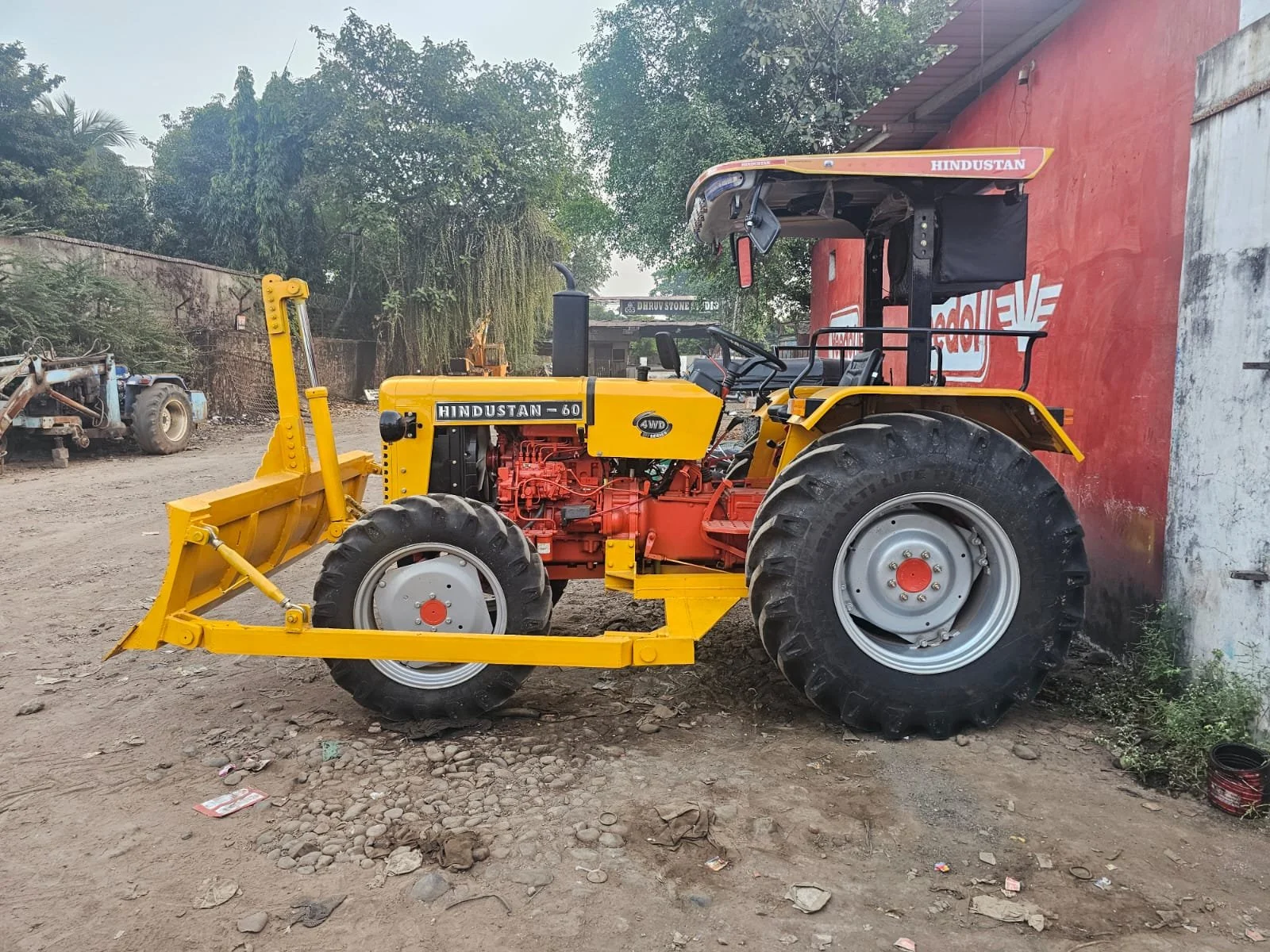 HIND DOZER 6.jpeg