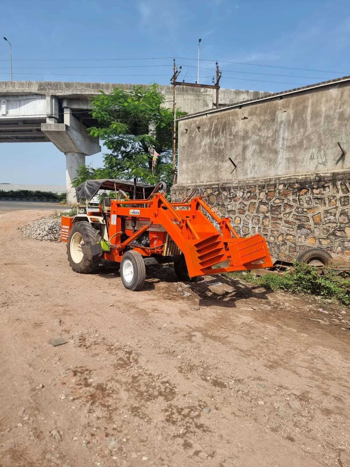 SWARAJ BALE GRABBER 2.jpeg